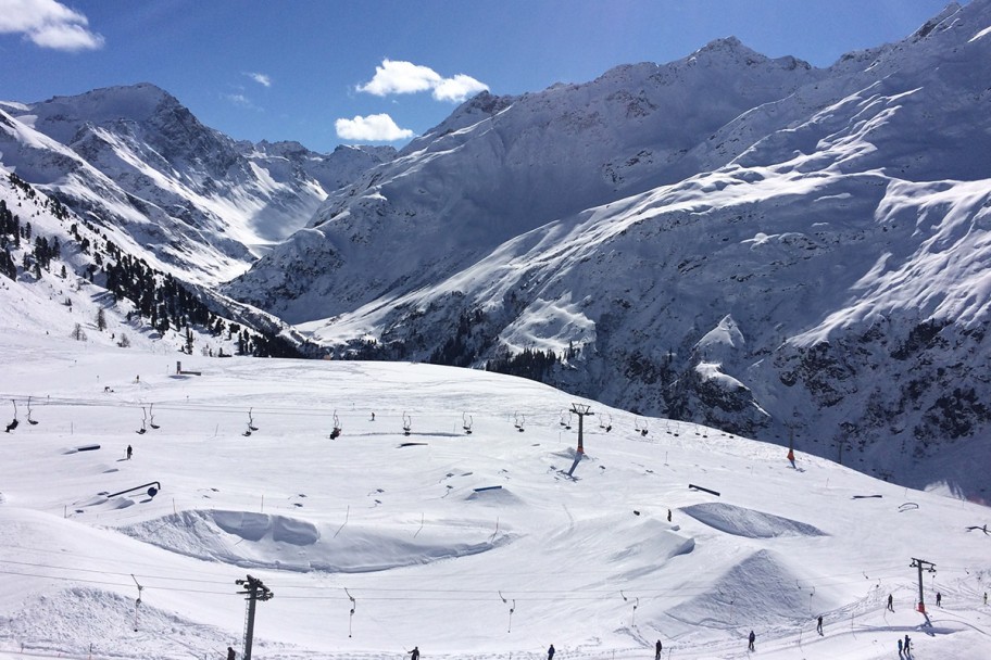Plan Your 2017 Ski Holiday!